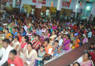 दिवाळी फराळ वाटप